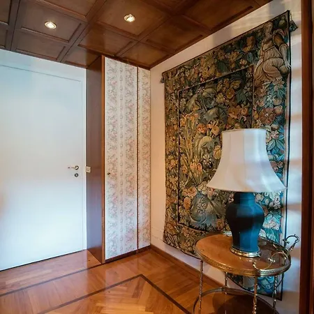 公寓 Loft Taverna - By House Of Travelers -
